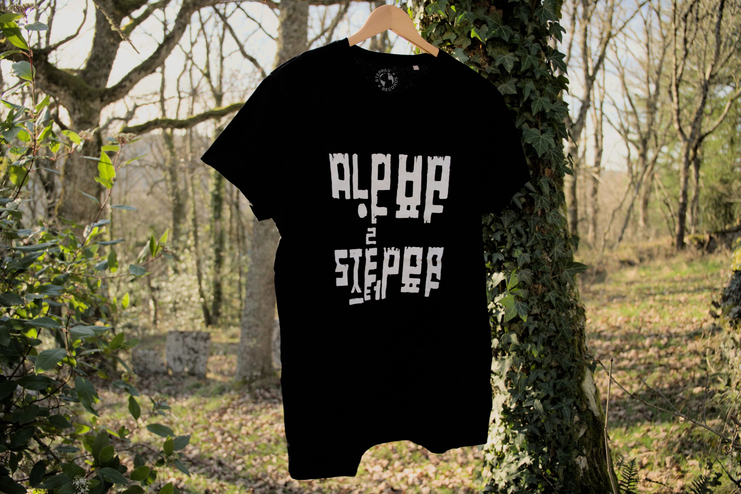 Alpha Steppa Organic T-Shirt (Men's/Unisex) [BLACK]